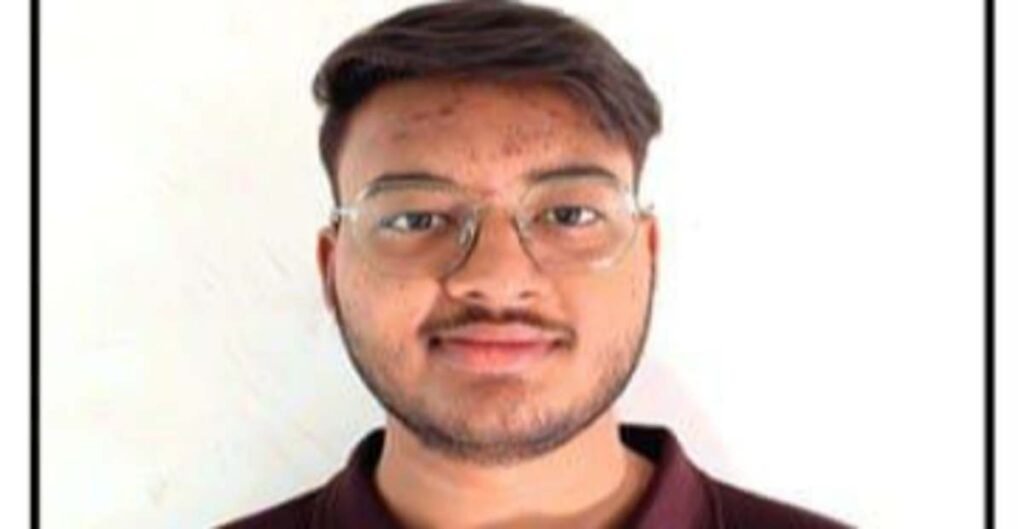 ​सफलता की अनूठी मिसाल ; माता-पिता के संघर्षों को दादरपाली के गौरव ने दिया सम्मान, प्रथम प्रयास में ही क्रैक की NEET 2026 की परीक्षा..